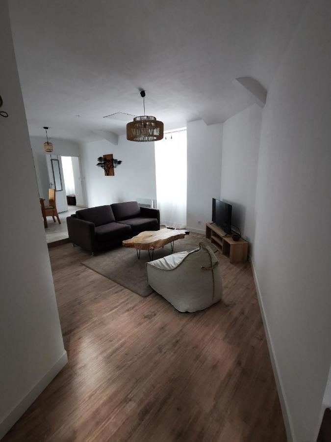 Le Nica Apartment Trélazé Екстериор снимка